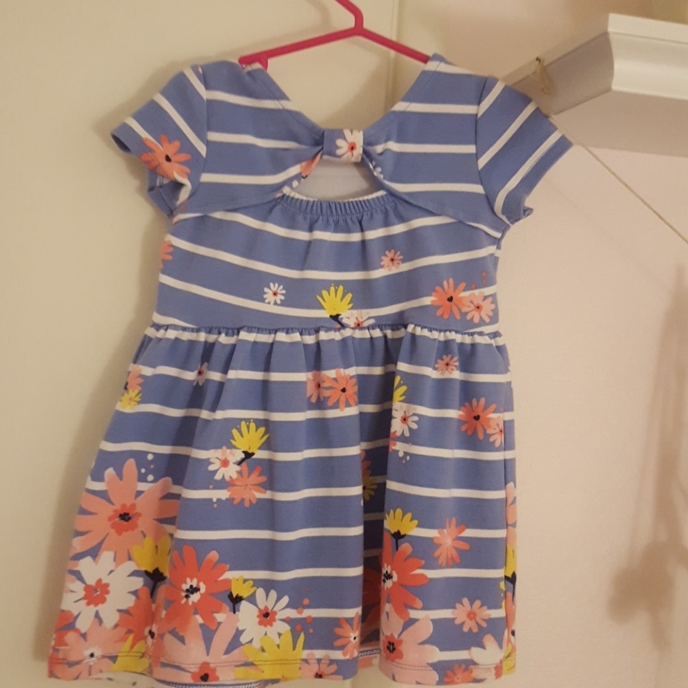 Springtime Dress - Picture 2 of 5